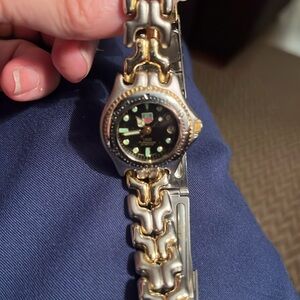 Women’s TAG HEUER 1500 Professional 200 meters.